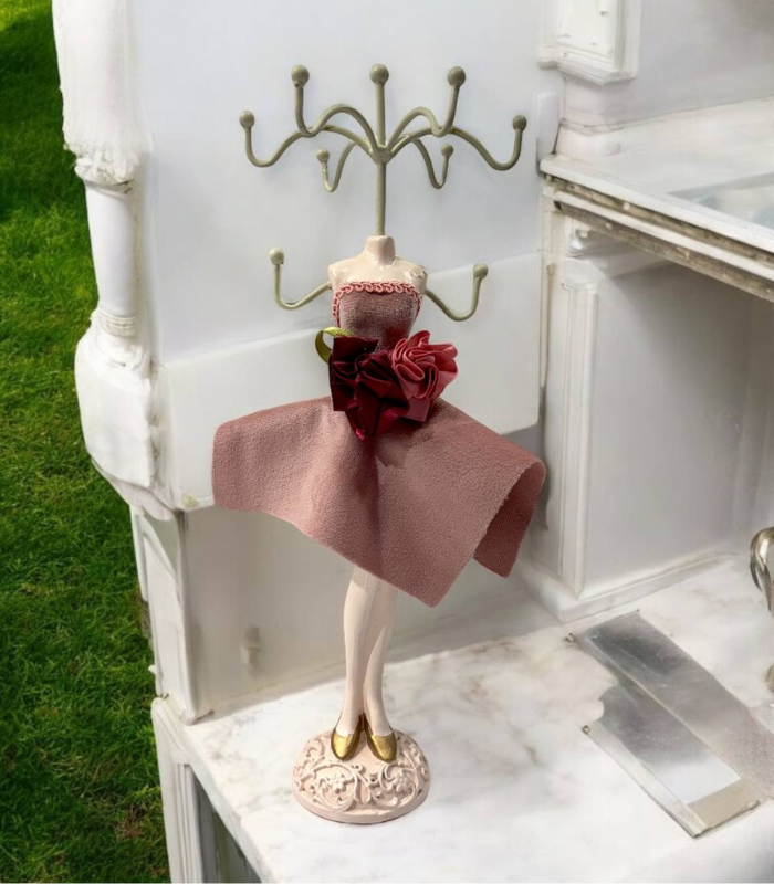 جاجواهری مانکن