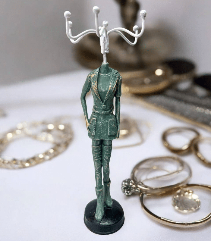 آویز جواهر مانکن کلاسیک