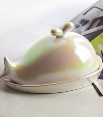 کره خوری دلفین هولوگرامی