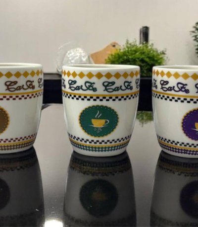 نیم لیوان کافی دورطلا