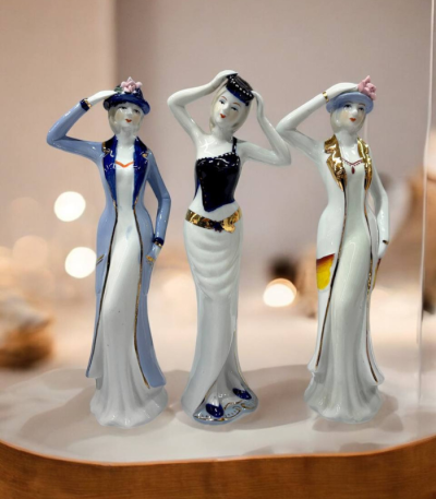 مجسمه مادام مدل 2