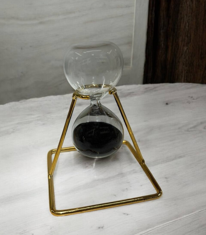 ساعت شنی استنددار مربع