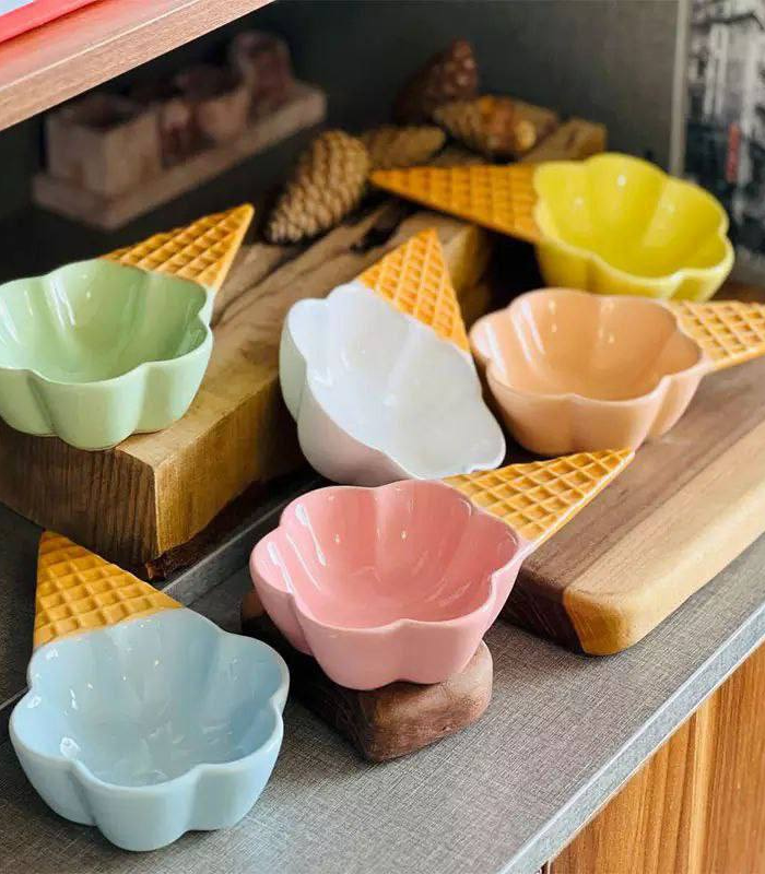 بستنی خوری حصیری